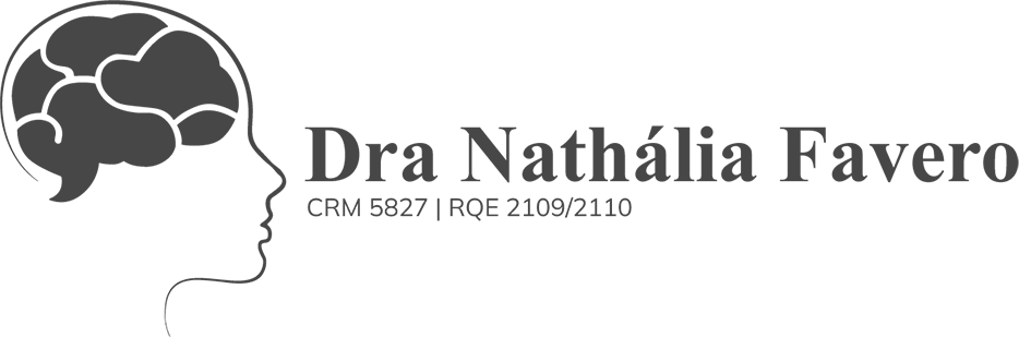Dra. Nathalia Favero